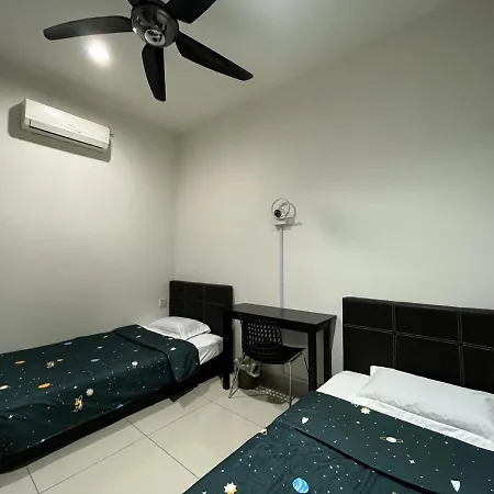 Green Space Homestay Cozy Family Ipoh Exterior photo