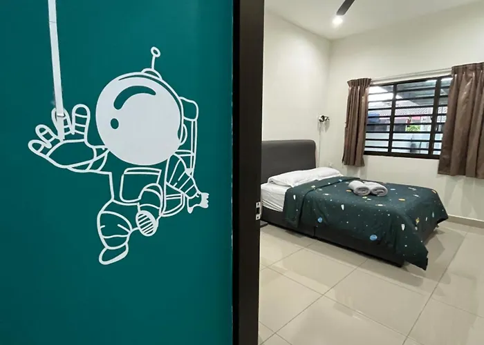 Green Space Homestay Cozy Family