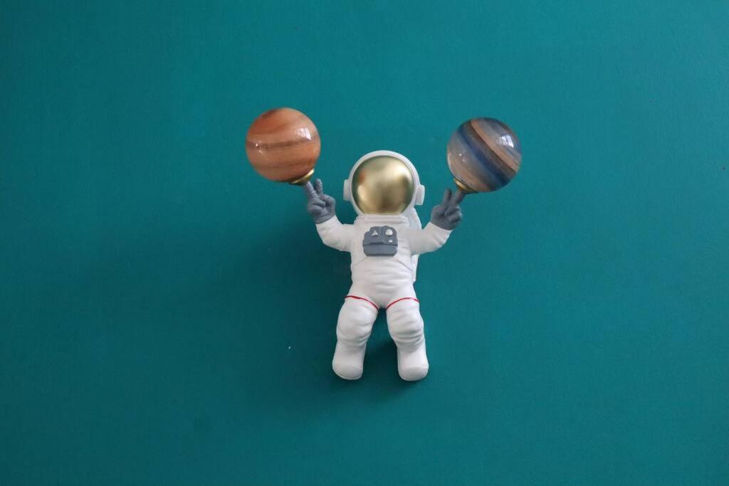 Space Cozy Family *